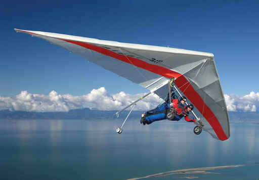 Tandem Hang Gliding over Motueka - GO upto a mile high