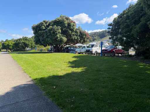 Brown Street, Thames - Overnight Campervan Parking
