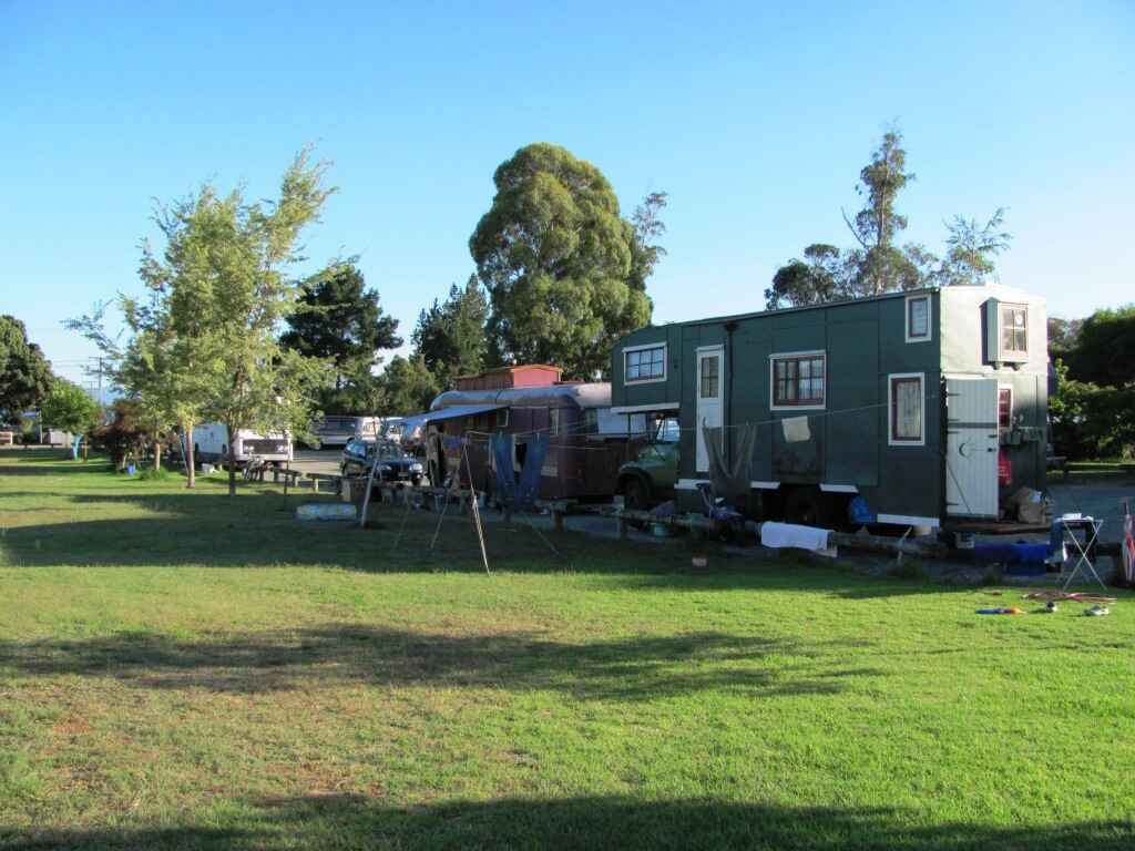 Port Motueka Beach Reserve Overnight Campervan Parking, Nelson Region