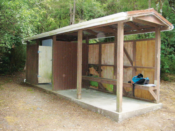 Cooking shelter at Lawrence Camping Ground
