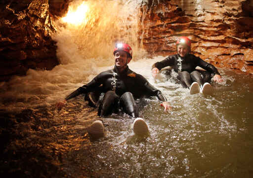 Black Water Rafting Labyrinth Tour