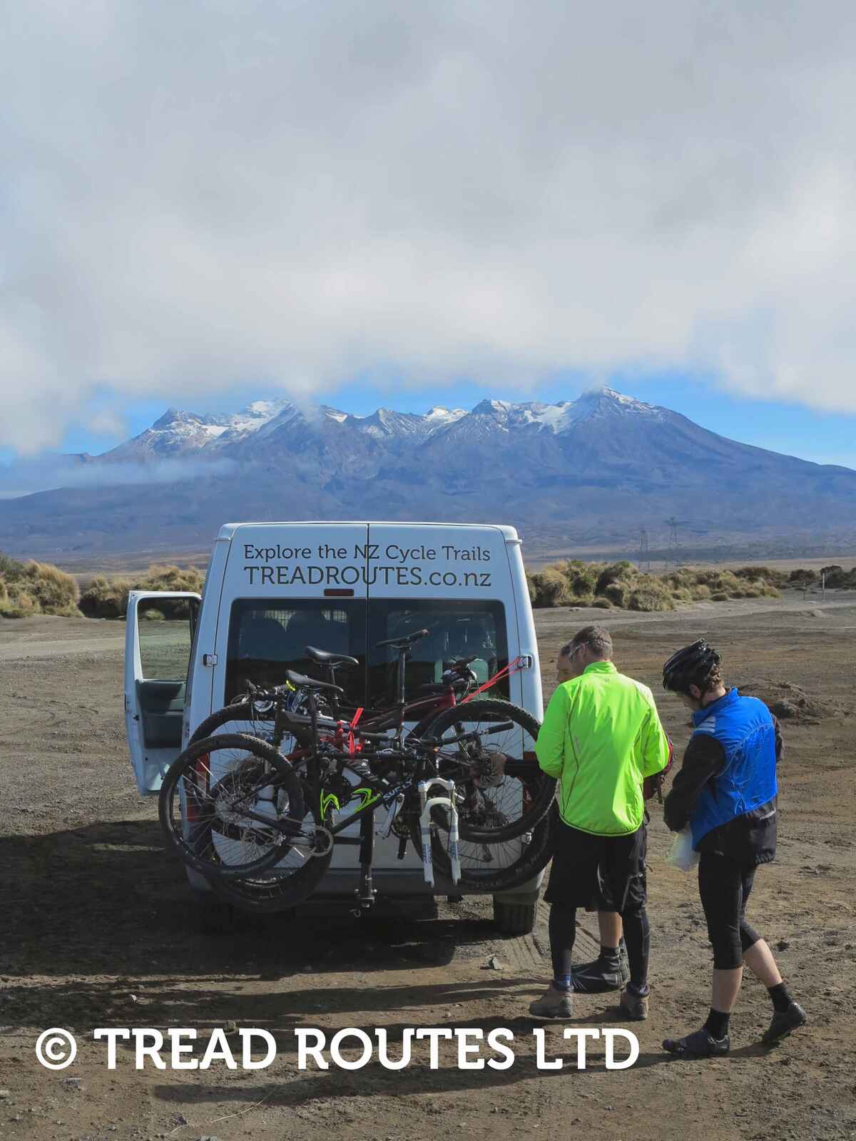 About to start the climb up Mt Ruapehu to Tukino