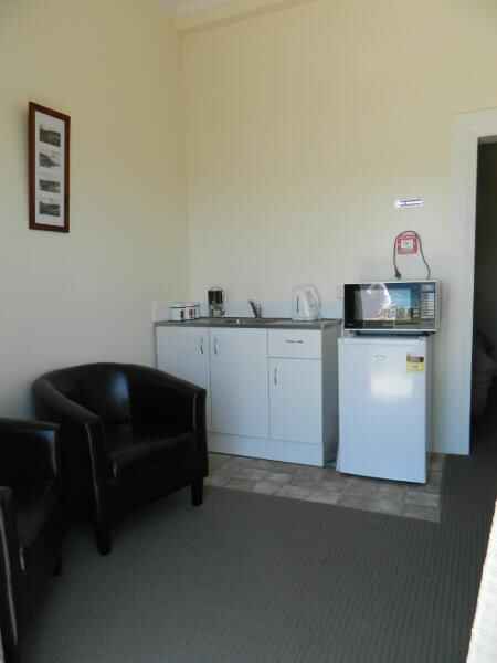 Unit 3 Studio (sleep 1 or 2 persons)