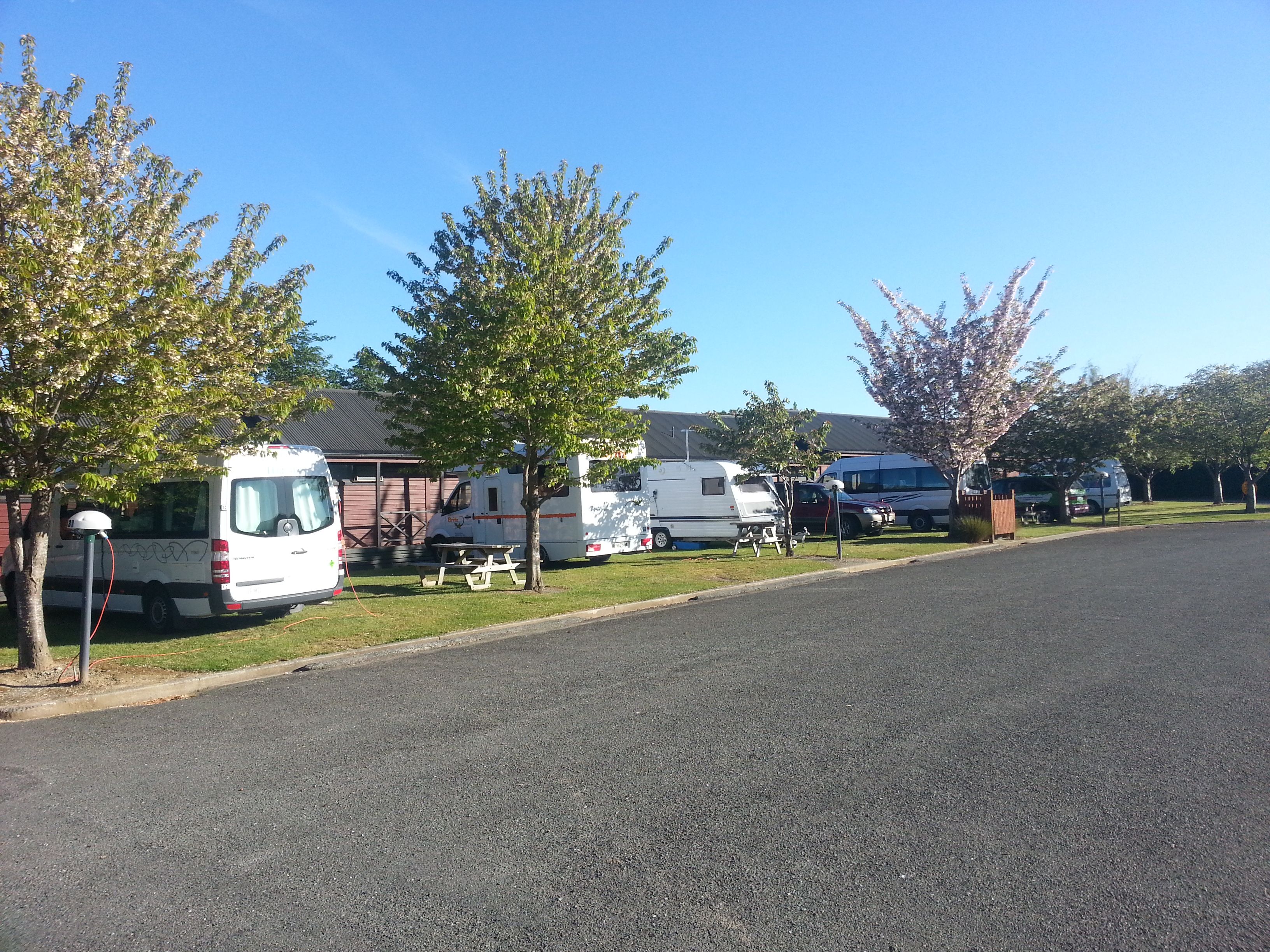 Te Anau Top 10 Holiday Park Powered Sites - 