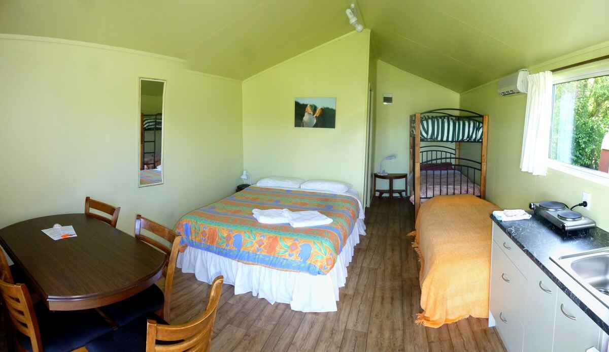 Seaview Motel / Self-Contained Unit