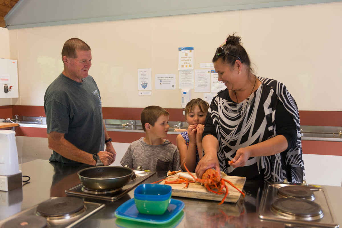 Russell TOP 10 Holiday Park Unpowered Sites