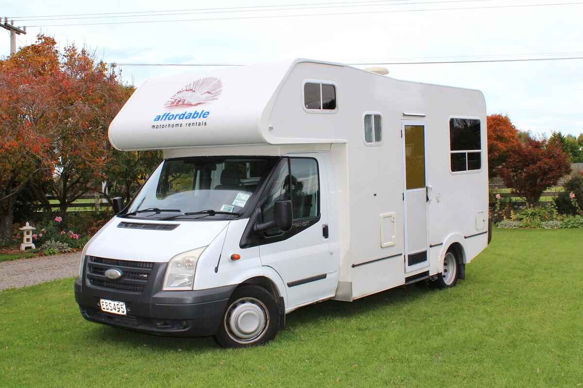 Affordable Motor Home Rentals 4Berth Consort