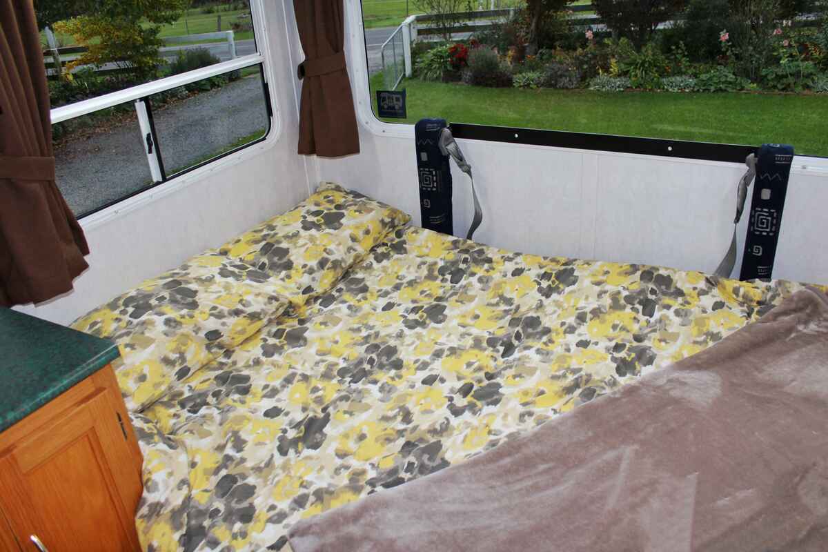 Affordable Motor Home Rentals 4Berth Consort