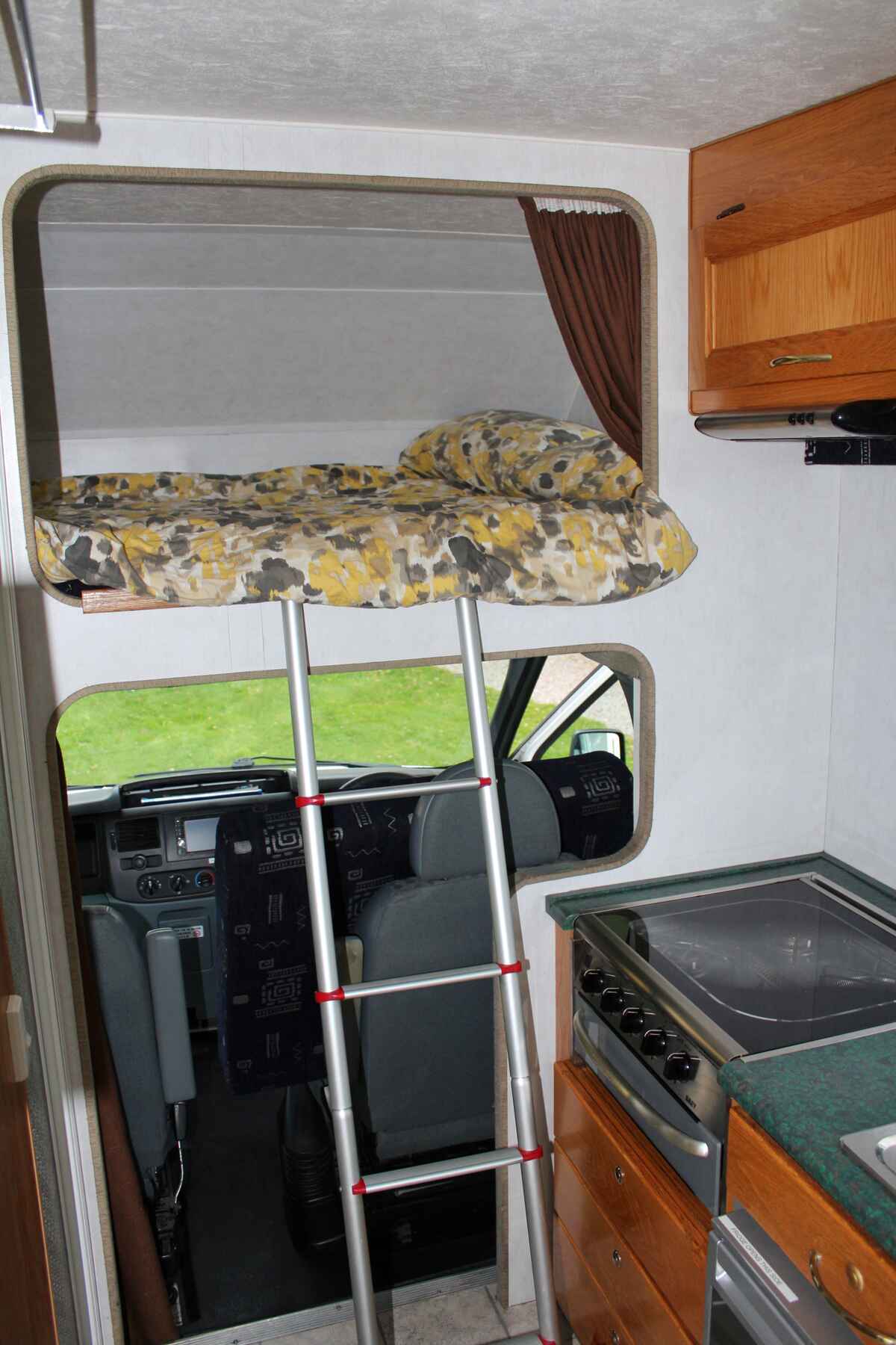 Affordable Motor Home Rentals 4Berth Consort