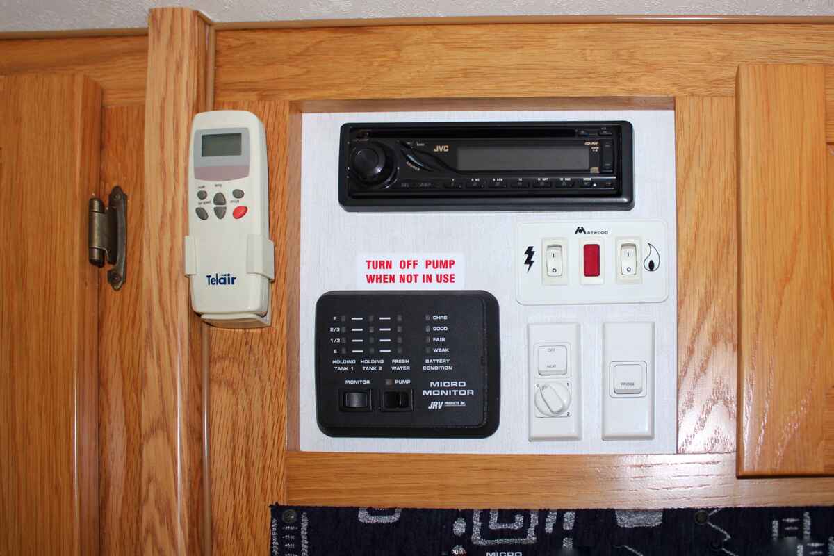 Affordable Motor Home Rentals 4Berth Consort