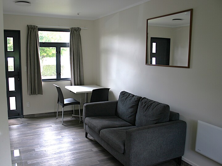 Unit 7 lounge/dining area