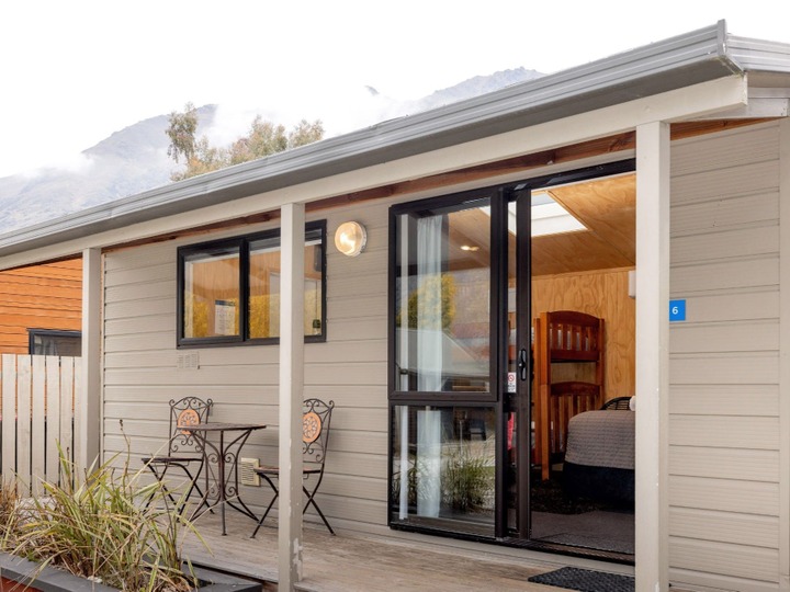Standard Unit - Sleeps 4