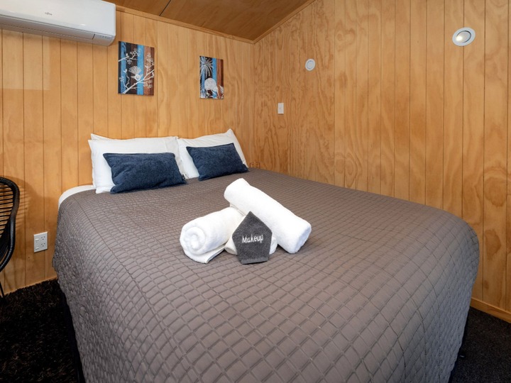 Standard Unit - Sleeps 4