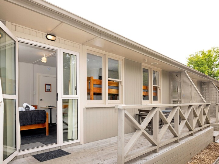 Economy Studio - Sleeps 6
