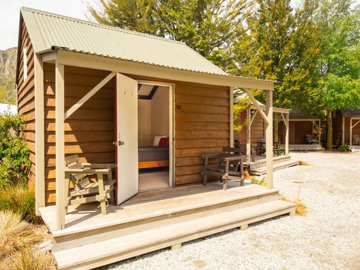 Economy Cabin - Sleeps 2