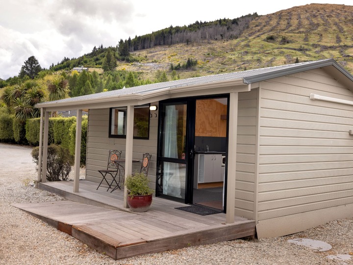 Standard Unit - Sleeps 2